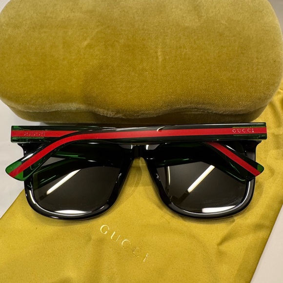 Gucci Other - Gucci Black and Green Sunglasses